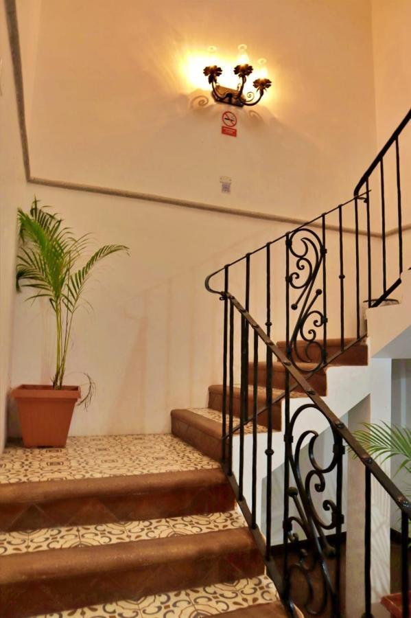 Hotel Posada El Arcangel Antigua Kültér fotó